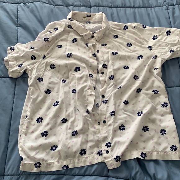 Vans Short Sleeve Button Down-EUC - Picture 2 of 4